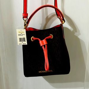 Michael Kors MK Suri SM Pink Leather Logo Canvas Bucket Crossbody 2Way Bag - NWT